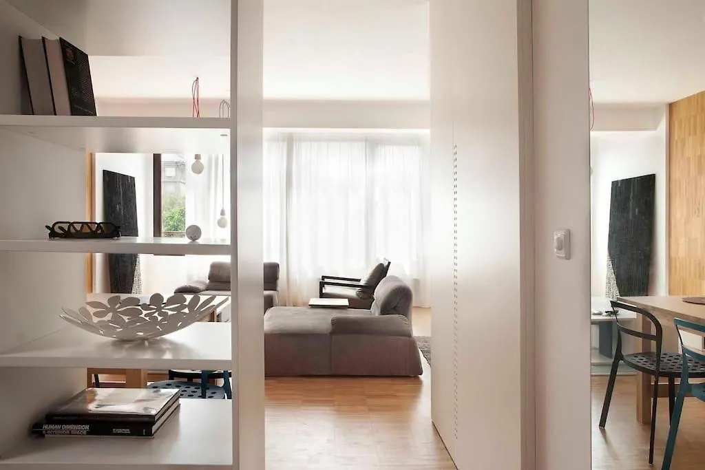 Central Apartment With Free Parking And Balcony Sófia